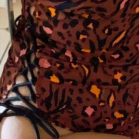 NWT Slimming Control Side-Tie Lace-Up 1 Piece Swimsuit - Picture 3 of 7